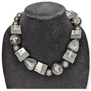 Vintage Express Choker Clear Lucite/Acrylic Wood Bead Chunky Statement Necklace